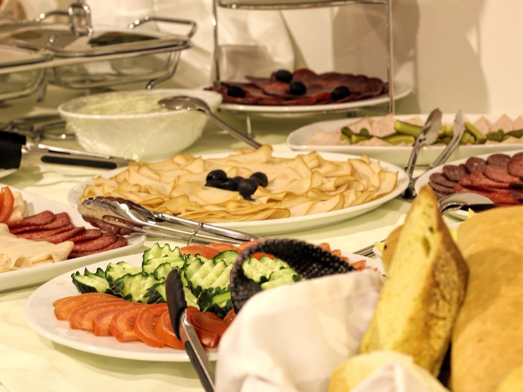Hotel Dubai Plandiste Εξωτερικό φωτογραφία