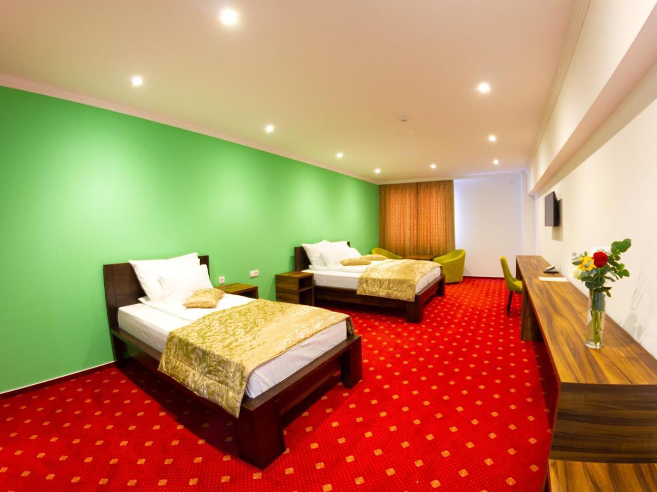 Hotel Dubai Plandiste Εξωτερικό φωτογραφία